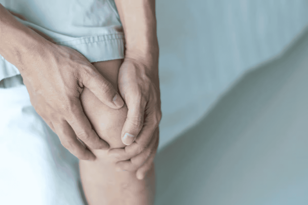 how to use castor oil for knee joint pain 3